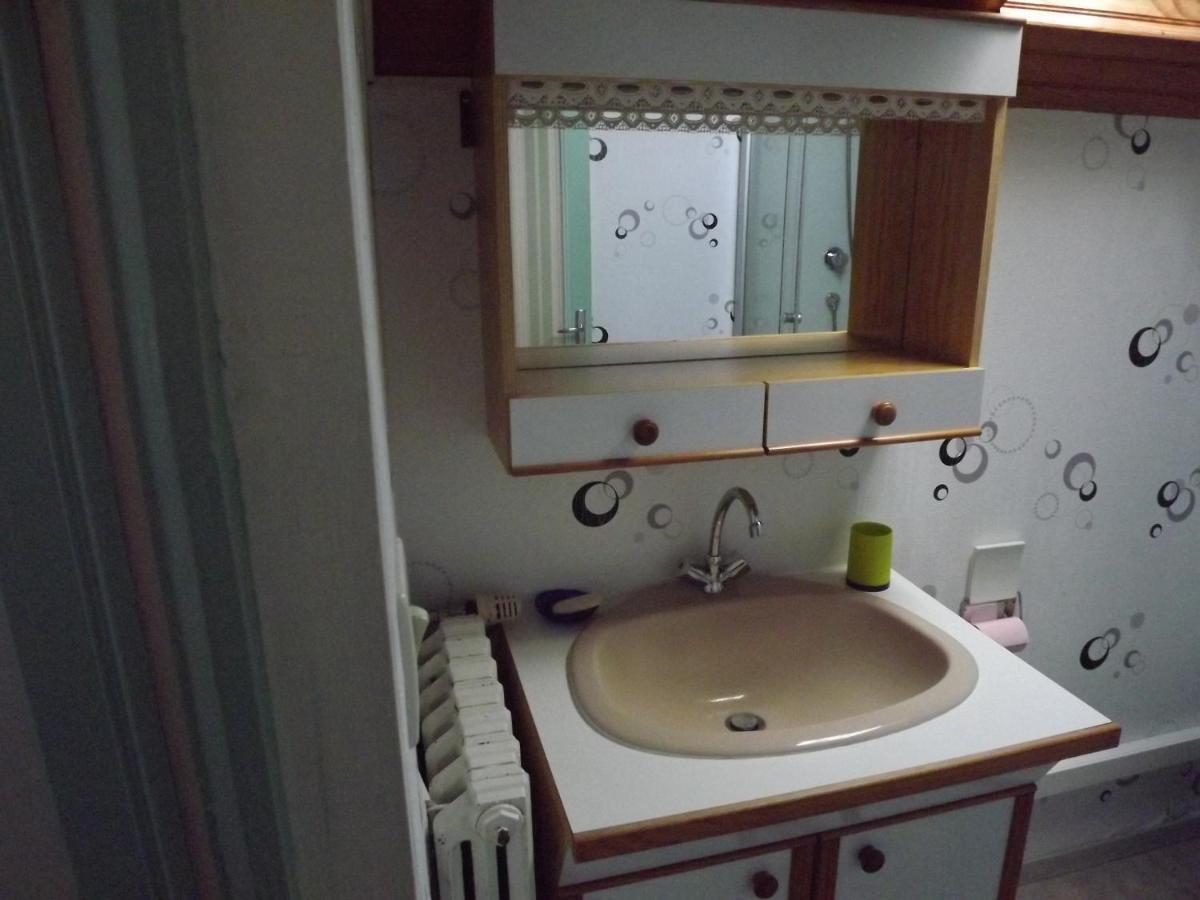 Ferienwohnung Chez Lili Izé Exterior foto
